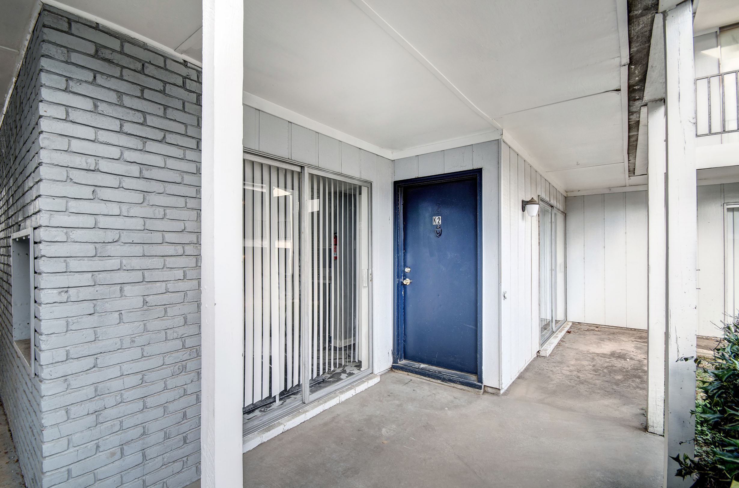 225 W McDowell Rd - A6